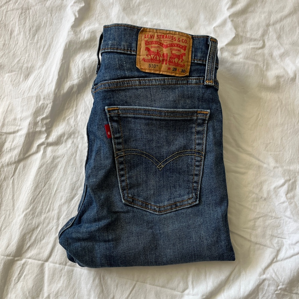 Levi's 510 29x30 skinny jean, medium wash
